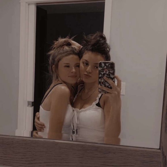 Meet your Posher, Kaylee - Picture 1 of 1